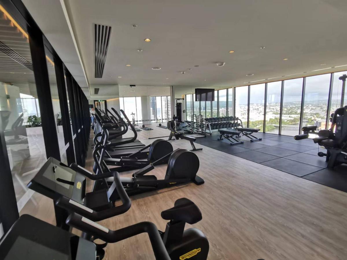 2 Bedroom Luxurious Family On 40th Floor With Amazing Ocean Coastline Broadbeach Gc40